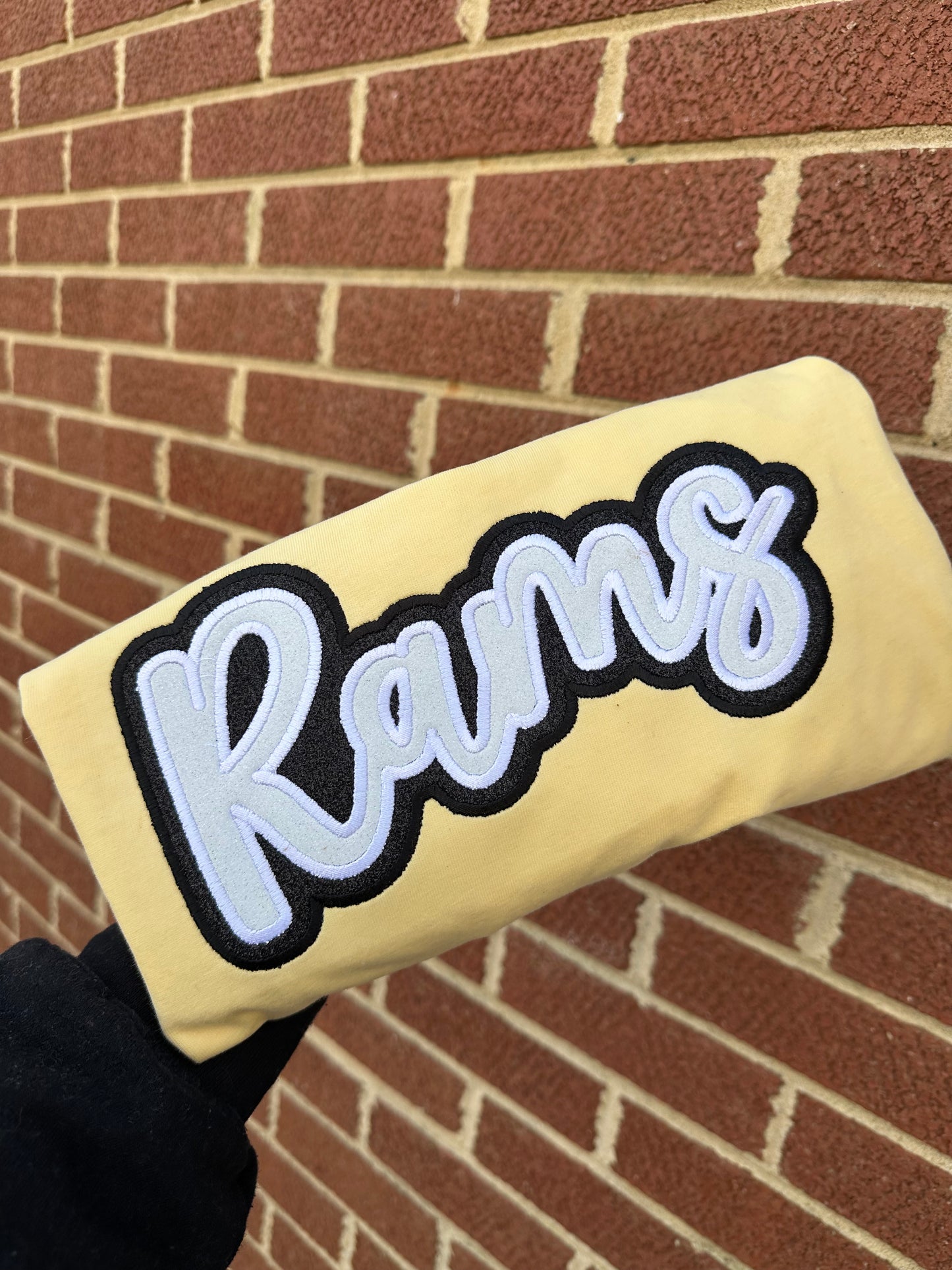 DOUBLE STACKED GLITTER MASCOT RAMS (BLACK ANS YELLOW)- BUTTER